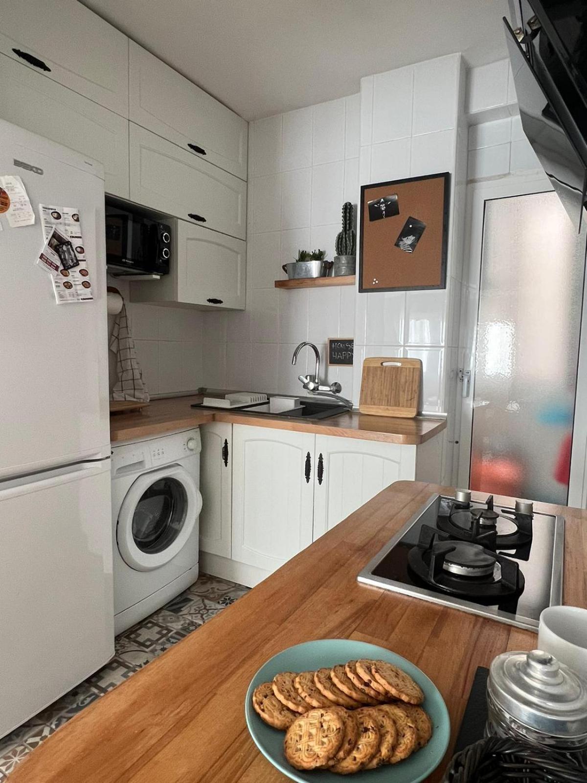 Apartament Happy House Grenada Zewnętrze zdjęcie